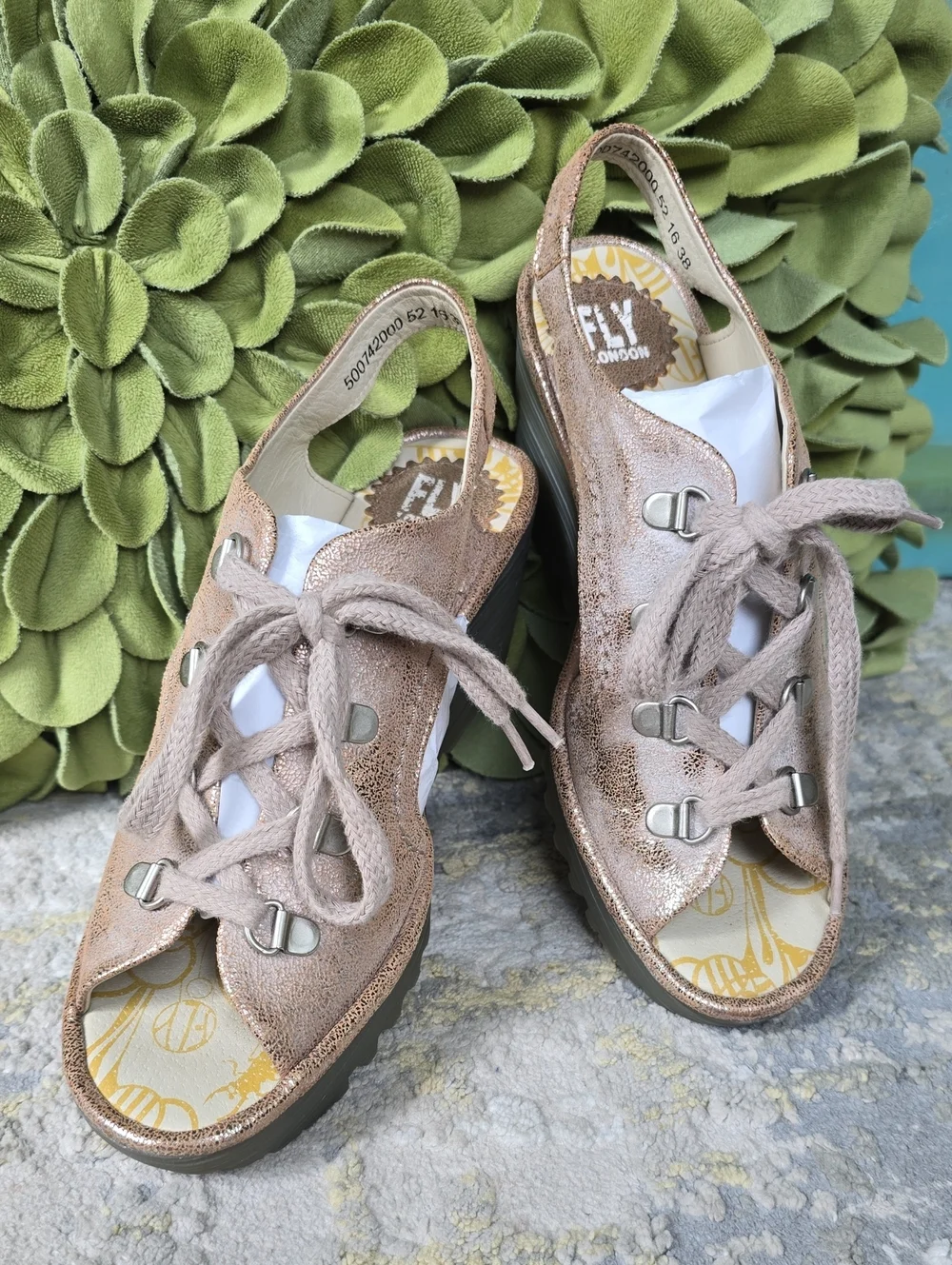 Fly London Women’s YLFA  Metallic Gold Lace-Up Slingback Sandals Size 38